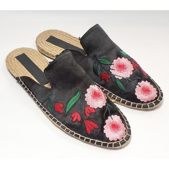 ZARA Floral Slipon Mules - Picture 5 of 7